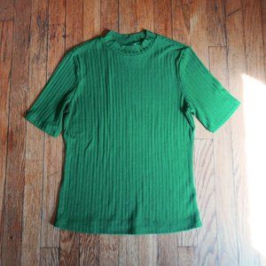 H&M kelly green rib knit top size M